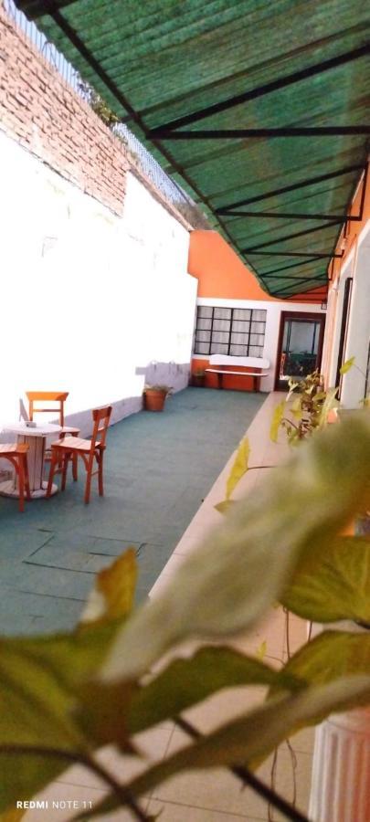 Plaza Hostel Sj 2 Сальта Екстер'єр фото