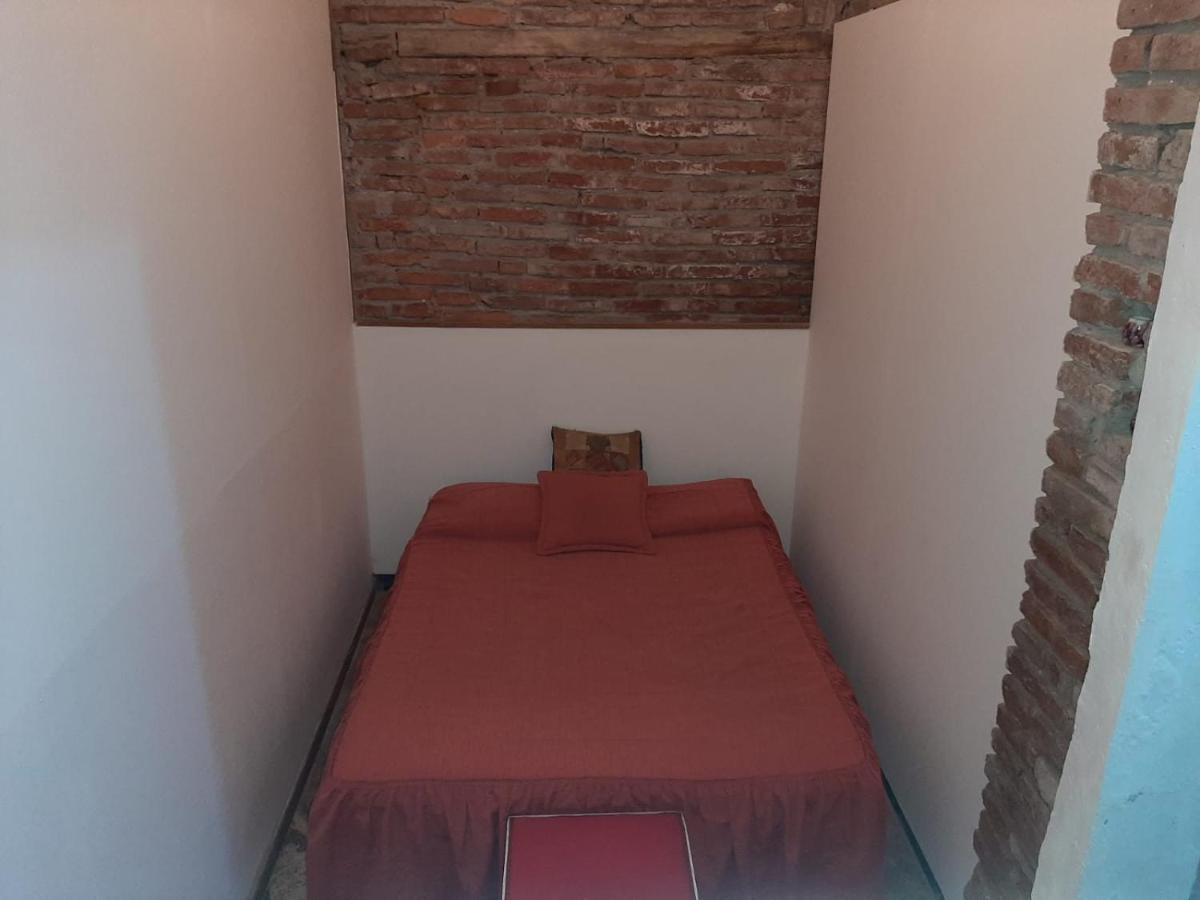 Plaza Hostel Sj 2 Сальта Екстер'єр фото