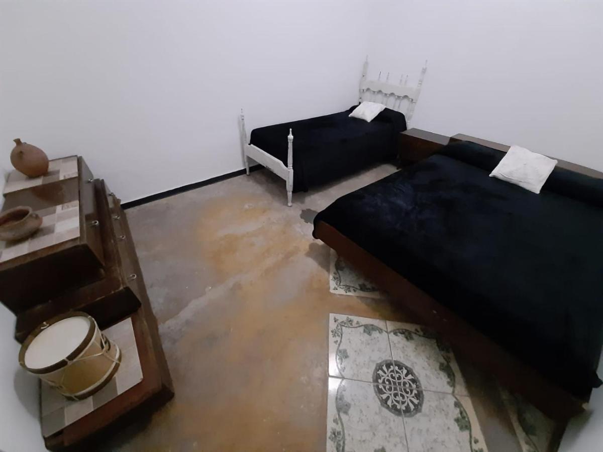 Plaza Hostel Sj 2 Сальта Екстер'єр фото