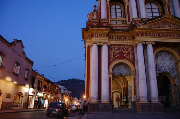 Plaza Hostel Sj 2 Сальта Екстер'єр фото