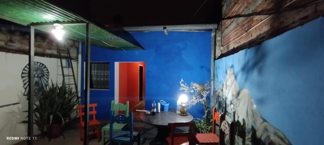 Plaza Hostel Sj 2 Сальта Екстер'єр фото