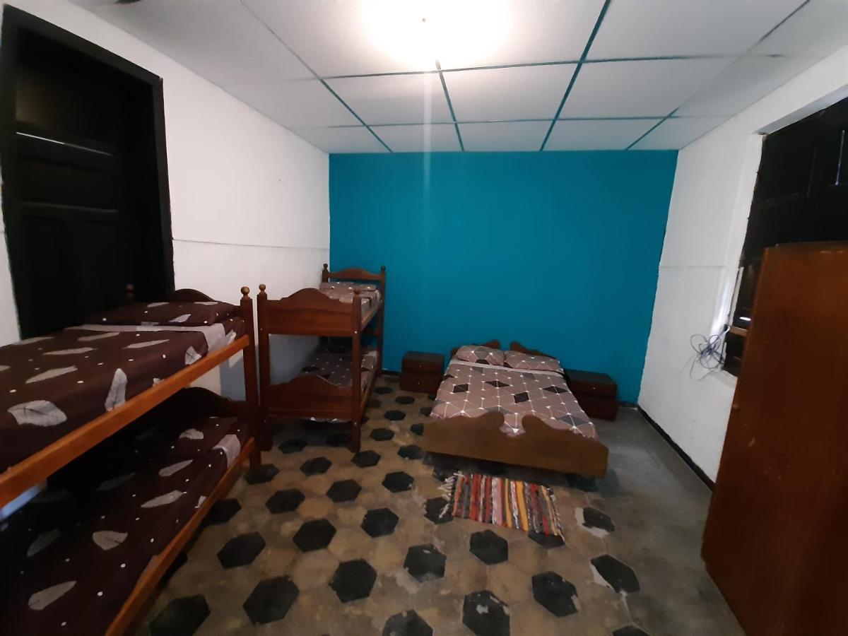 Plaza Hostel Sj 2 Сальта Екстер'єр фото