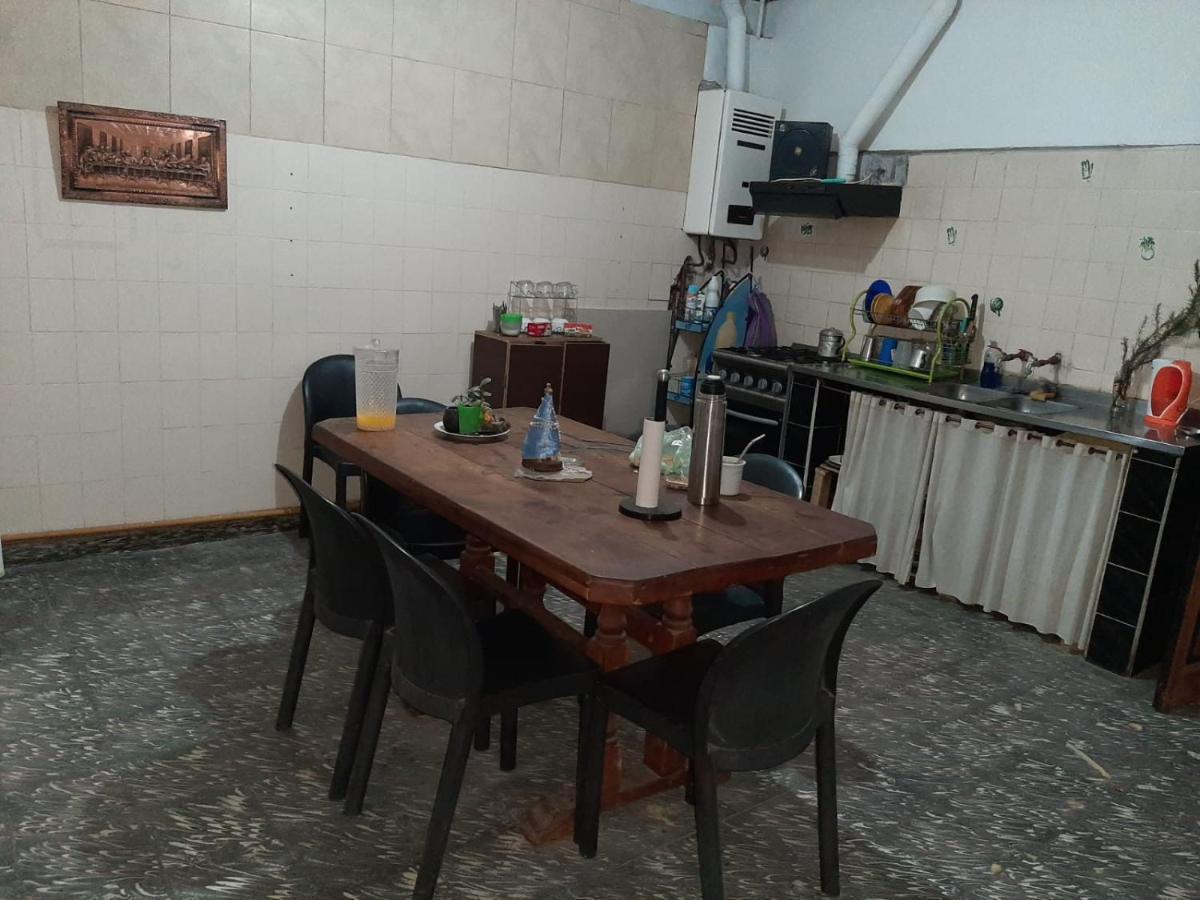 Plaza Hostel Sj 2 Сальта Екстер'єр фото
